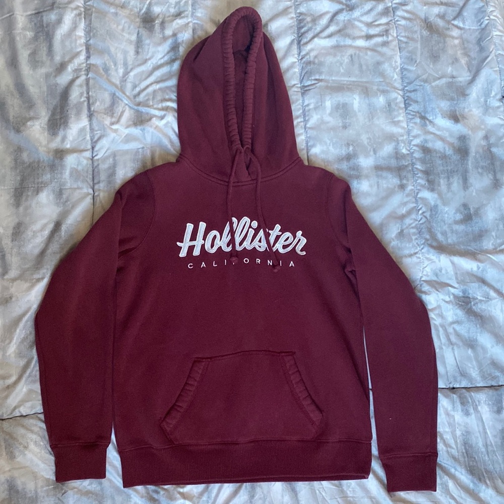 maroon Hollister hoodie size Small in men’s